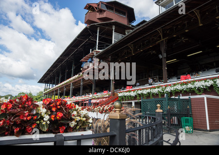 Ein ruhig am frühen Morgen auf dem Saratoga Raceway im Staat New York. Stockfoto