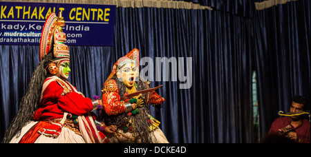 Präsentation von Kerala traditionellen Theater kathakali Stockfoto