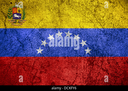 Flagge von Venezuela oder venezolanischen Banner auf grobe Metall Hintergrund Stockfoto