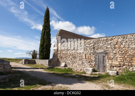 Hermitage, erbaut auf den Ruinen der römischen Stadt von Clunia in Burgos Provinz - Kastilien und León, Spanien Stockfoto