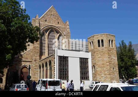 Atmosphäre das Buch Mittagessen der autorisierten Biographie von Erzbischof Desmond Tutu mit dem Titel "Tutu: das autorisierte Porträt" an Str. Georges Kathedrale Cape Town, South Africa - 06.10.11 *** nicht verfügbar in Südafrika, verfügbar für den Rest der Welt *** Stockfoto