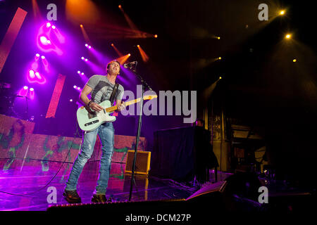 James Blunt live am Coliseu Dos Recreios durchführen. Lissabon, Portugal 16,10.11 Stockfoto