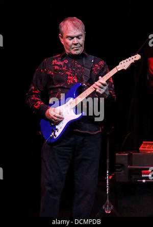 Glen Campbell Durchführung seiner "guten Zeiten - The Final Farewell" tour in Liverpool Philharmonic Hall Liverpool, England - 25.10.11 Stockfoto