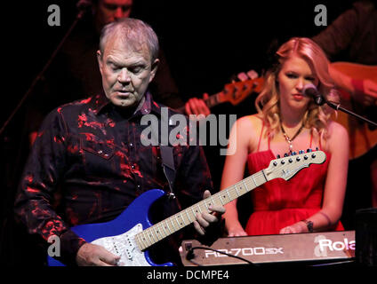 Glen Campbell Durchführung seiner "guten Zeiten - The Final Farewell" tour in Liverpool Philharmonic Hall Liverpool, England - 25.10.11 Stockfoto