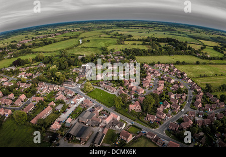 Luftaufnahme: Siedlung und Landschaft Stockfoto