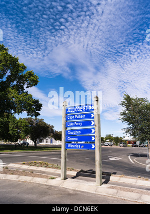 dh Martinborough WAIRARAPA Neuseeland New Zealand Wegweiser Stockfoto