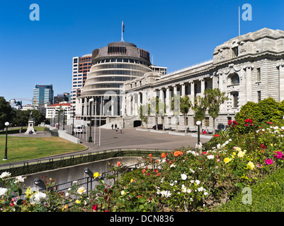 dh Parlament WELLINGTON NEW ZEALAND moderner Bienenstock und Altbauten Parliament House Stockfoto