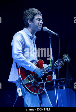 Noel Gallagher Auftritten mit seiner neuen Band Noel Gallaghers High Flying Birds an Manchester O2 Apollo-Manchester, England - 26.10.11 Stockfoto
