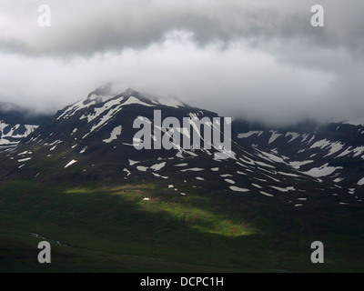 Blick von Norden über Bárðarstaðadalur von Árnastaðaskörð, Seydsifjörður, Island Stockfoto