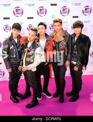 Big Bang die MTV Europe Music Awards 2011 (EMAs) statt in der Odyssey Arena - Anreise Belfast, Nordirland - 06.11.11 Stockfoto