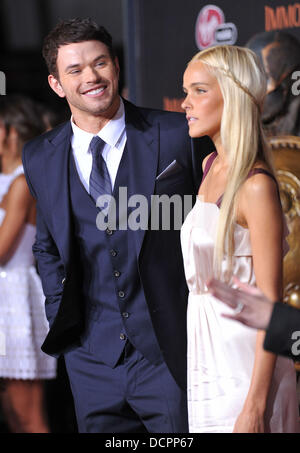 Kellan Lutz und Isabel Lucas 'Unsterblichen 3D' Los Angeles premiere beim Nokia Theatre L.A. Live Los Angeles, Kalifornien - 07.11.11 Stockfoto