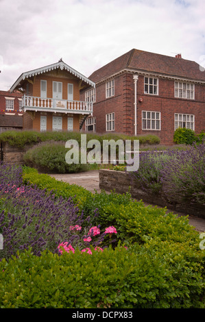 Charles Dickens Chalet jetzt In Rochester Kent Uk die bei Gads Hill Place Higham befand, als seine Sommer-Studie diente Stockfoto