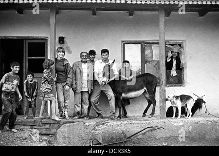 Roma-Familie in Valea Seaca Dorf Bacau Rumänien Stockfoto