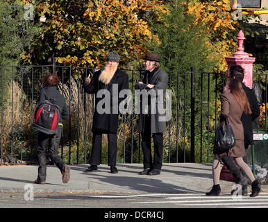 Billy Gibbons unterwegs in Manhattan New York City, USA - 11.11.11 Stockfoto