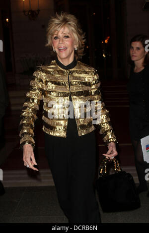 Jane Fonda vor dem Hotel Ritz in Paris Paris, Frankreich - 14.11.11 Stockfoto