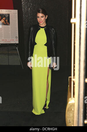 Nikki Reed Kino Gesellschaft & DKNY Gegenwart ein Screening "The Twilight Saga - Breaking Dawn - Teil 1" in The Sunshine Theatre - Ankunft New York City, USA - 16.11.11-16.11.11 Stockfoto