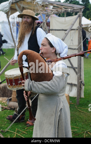 Mittelalterliche Musik an Schottlands Festival of History in Chatelherault Country Park in der Nähe von Hamilton in South Lanarkshire Stockfoto