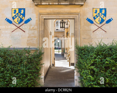 Traditionelle Rudern Graffiti im Garten Viereck des Trinity College in Oxford 3 Stockfoto