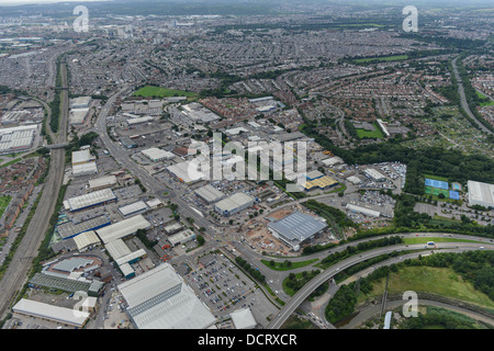 Luftaufnahme von Ipswich Road Industriegebiet von Cardiff Stockfoto