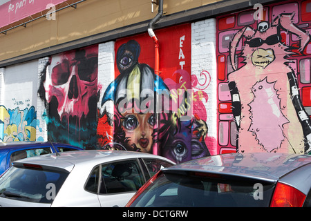 Graffiti-Wand-Kunst in einem öffentlichen Parkhaus in Belfast Nordirland Vereinigtes Königreich Stockfoto