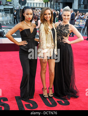 London, UK, 20.08.2013: The World Premiere von One Direction - Dies ist uns 3D. Im Bild: Kleiner Mix: Leigh-Anne Pinnock, Jade Thirlwal, Perrie Edwards. Bild von Julie Edwards Stockfoto