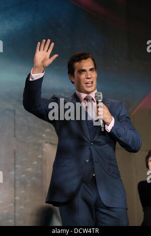 Tokio, Japan. 22. August 2013. Henry Cavill, 21. August 2013: Henry Cavill, Film "Man of Steel" Japan-Premiere am 21. August 2013 Tokyo Japan Credit: Aflo Co. Ltd./Alamy Live News Stockfoto