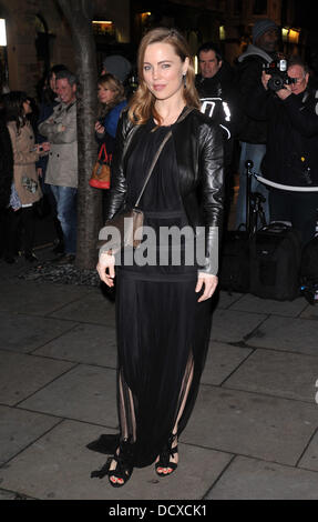 Melissa George English National Ballet Weihnachtsfeier statt, Martins Lane Hotel - Anreise. London, England - 14.12.11 Stockfoto