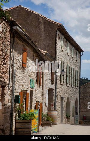 Architektonisches Detail in der mittelalterlichen Stadt Minerve im Languedoc Region im Süden Frankreichs. Stockfoto