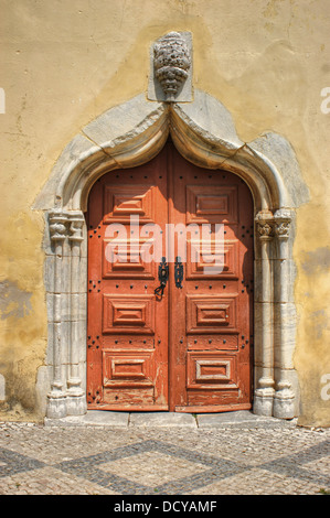 Tür-Kirche in Moura, Alentejo Stockfoto