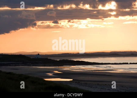 Trinity Leuchtturm, Sonnenuntergang, Bamburgh, Northumberland, Großbritannien Stockfoto