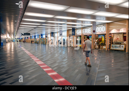 Kommerzielle Mall, Montreals Palais des Congrès. Stockfoto