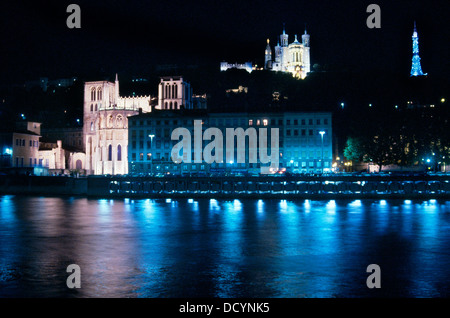 Lyon-Frankreich-Stadt bei Nacht Stockfoto