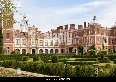 Hatfield Haus und die Gärten, gelegen in der Grafschaft Hertfordshire, England. Stockfoto