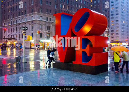 Liebe-Skulptur von Robert Indiana in New York City Stockfoto