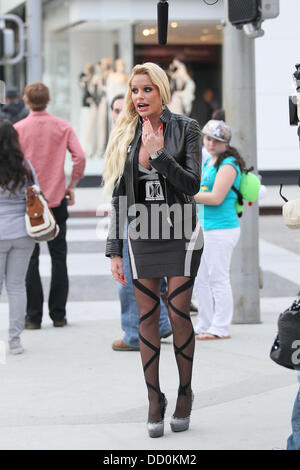 Gina Lisa Lohfink unterwegs auf dem Rodeo Drive in Beverly Hills Beverly Hills, Kalifornien - 11.01.12 Stockfoto