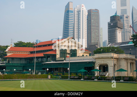 Singapore Cricket Club auf Padang, gegründet in den 1850er Jahren. Stockfoto