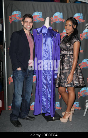 Jeremy Jordan und Keke Palmer, Förderung der neue Film "Joyful Noise" im Planet Hollywood Times Square New York City, USA - 13.01.12 Stockfoto