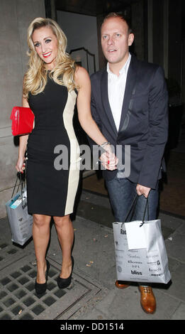 Anthony Cotton und Gast BBC Radio Times decken Awards statt auf Claridge - Abflüge London, England - 17.01.12 Stockfoto