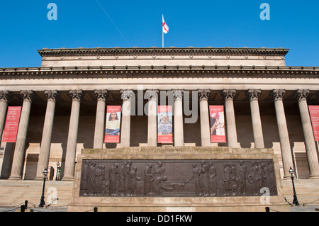 St.-Georgs-Halle und der erste Weltkrieg-Denkmal, Liverpool, UK Stockfoto