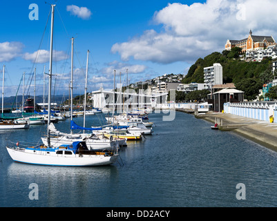 dh Lambton Harbour WELLINGTON NEW ZEALAND Clyde Quay Marina Yachten Boatsheds St Gerards Monastery Stockfoto