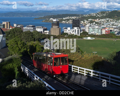 dh Botanischer Garten WELLINGTON NEUSEELAND Seilbahn Wellington Hafen Kelburn Park Skyline mit Blick auf die Stadt Stockfoto