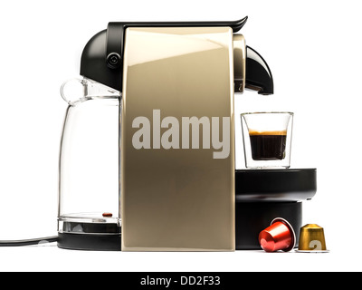 Seitenansicht einer Nespresso-Kaffeemaschine Maschine isoliert auf weißem Hintergrund ausschneiden Stockfoto