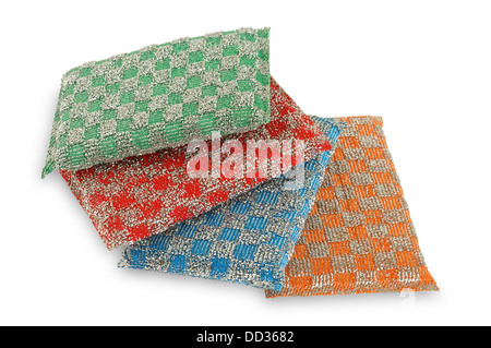Kunststoff Schwämmen in verschiedenen Farben mit Metallfäden auf weißen Closeup Bild Stockfoto