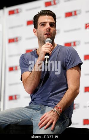 Toronto, Ontario, Kanada. 24. August 2013. Zachary Quinto bei einem öffentlichen Auftritt für FAN EXPO Canada - Tag 3 SAT, Metro Toronto Convention Centre, Toronto, Ontario, Kanada 24. August 2013. Bildnachweis: Nicole Springer/Everett Collection/Alamy Live-Nachrichten Stockfoto