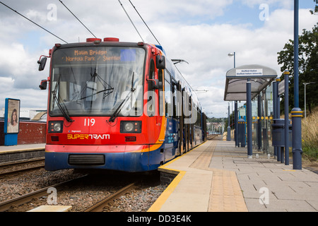 Sheffield Supertram Haltestelle Bahnhof Sheffield Stockfoto