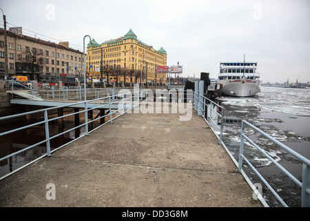 Sankt Petersburg (Sankt Petersburg), Russland. Der Nähe von St. Petersburg. Blick auf die Stadt. Stockfoto