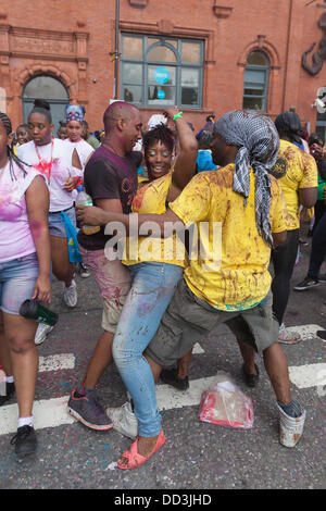 London, UK. 25. August 2013. Notting Hill Carnival 2013, Kinder Day-Parade. Foto: Nick Savage/Alamy Live-Nachrichten Stockfoto