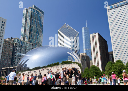 Chicago Illinois USA, Cloud Gate AKA die Bohne im Millennium Park Stockfoto