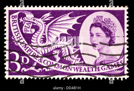 Briefmarke aus Großbritannien, die Darstellung eines walisischen Drachen, ausgestellt für die 6. britische Empire und Commonwealth-Spiele. Stockfoto