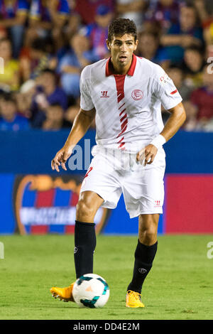 Federico Fazio (Sevilla), 25. August 2013 - Fußball / Fußball: spanische Primera Division "Liga BBVA (Espanola)" match zwischen Levante 0-0 Sevilla im Estadio Ciudad de Valencia in Valencia, Spanien. (Foto von Enrico Calderoni/AFLO SPORT) Stockfoto